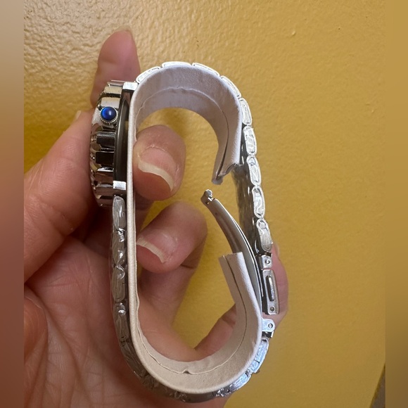 CHANEL Silver Tone Crystal-Accented Women's Watch with Matching Bracelet - Picture 9 of 17